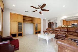 30365 Glen Ellen Cir, Murrieta, CA 92563 - Photo 29