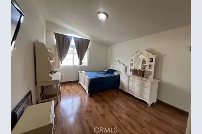 13280 Dronfield Avenue #19, Sylmar, CA 91342 - Photo 11