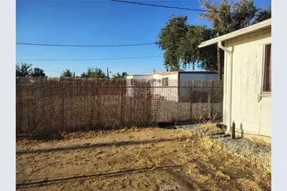14150 Emerald, Victorville, CA 92392 - Photo 11