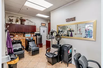 29263 Central Avenue #D, Lake Elsinore, CA 92532 - Photo 3
