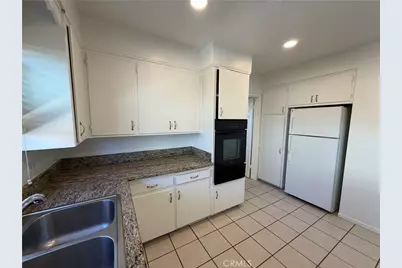 917 Campus Avenue, Redlands, CA 92374 - Photo 13