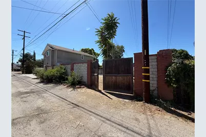 917 Campus Avenue, Redlands, CA 92374 - Photo 35