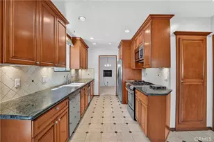 742 Irving, Burbank, CA 91504 - Photo 11