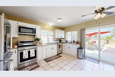 4973 Cambridge, San Bernardino, CA 92407 - Photo 13