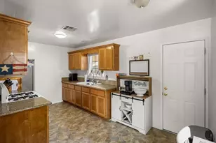 1813 1st 2114 A St, La Verne, CA 91750 - Photo 33