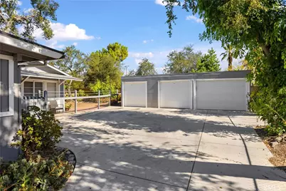 449 , 447, 448 Arrow Highway, Claremont, CA 91711 - Photo 5