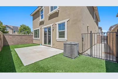 16537 Monteviejo, Fontana, CA 92336 - Photo 27