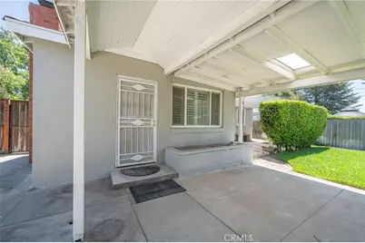 695 N Laurel Avenue, Upland, CA 91786 - Photo 29