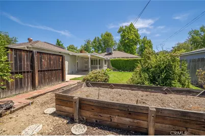 695 N Laurel Avenue, Upland, CA 91786 - Photo 35