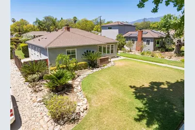 695 N Laurel Avenue, Upland, CA 91786 - Photo 43