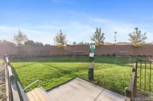 9546 Hannah Wy, Riverside, CA 92503 - Photo 5