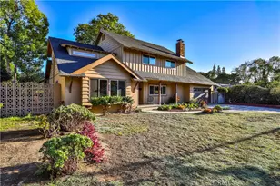 846 W 10th St, Claremont, CA 91711 - Photo 1