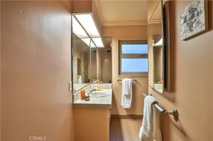 846 W 10th St, Claremont, CA 91711 - Photo 21