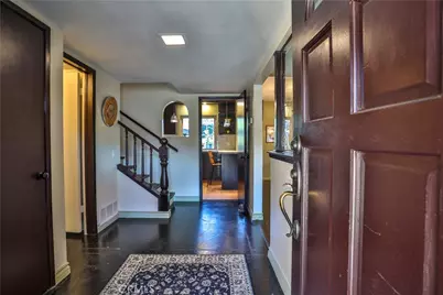 846 W 10th Street, Claremont, CA 91711 - Photo 11