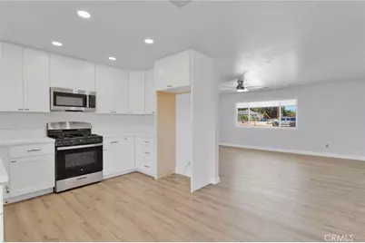 8333 Corona Avenue, Hesperia, CA 92345 - Photo 5