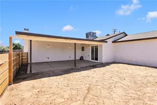 8333 Corona Ave, Hesperia, CA 92345 - Photo 29