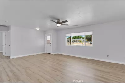 8333 Corona Avenue, Hesperia, CA 92345 - Photo 7