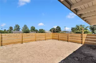 8333 Corona Ave, Hesperia, CA 92345 - Photo 27