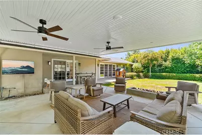 1163 E Bennett Avenue, Glendora, CA 91741 - Photo 31