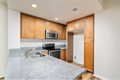 323 S Glendora Avenue, Glendora, CA 91741 - Photo 11