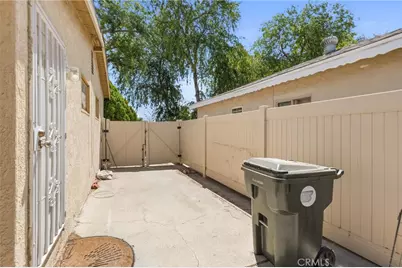 2520 Cedar, San Bernardino, CA 92404 - Photo 19