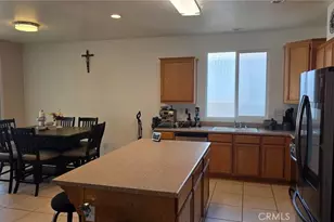 12324 Firefly, Victorville, CA 92392 - Photo 19