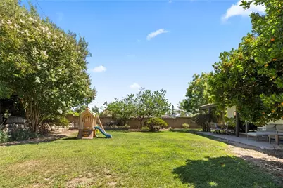 208 Armstrong, Claremont, CA 91711 - Photo 49