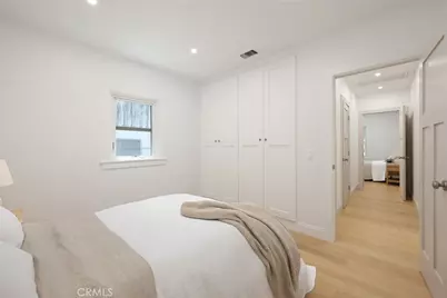 240 S Vinedo Avenue, Pasadena, CA 91107 - Photo 21