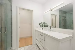 240 S Vinedo Ave, Pasadena, CA 91107 - Photo 25