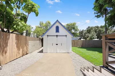 240 S Vinedo Avenue, Pasadena, CA 91107 - Photo 33