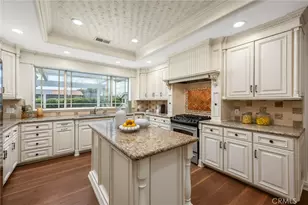403 S Valley Center Ave, Glendora, CA 91741 - Photo 1