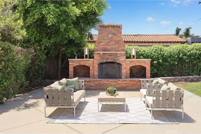403 S Valley Center Avenue, Glendora, CA 91741 - Photo 29