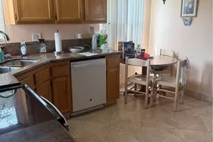 1381 N Glenfinnan, Covina, CA 91722 - Photo 5