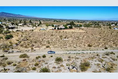 1 Evergreen Road, Pinon Hills, CA 92372 - Photo 17