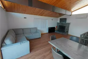 32987 Arrowbear, Running Springs, CA 92382 - Photo 5
