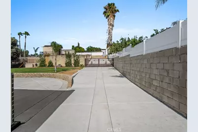5736 Country Lane, Jurupa Valley, CA 91752 - Photo 37