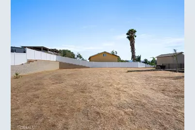 5736 Country Lane, Jurupa Valley, CA 91752 - Photo 39