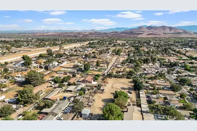 5736 Country Lane, Jurupa Valley, CA 91752 - Photo 59
