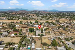 5736 Country Ln, Jurupa Valley, CA 91752 - Photo 57