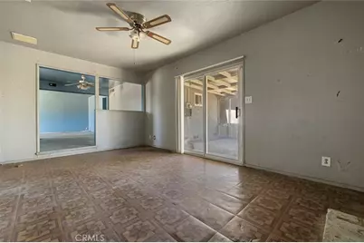 4351 E Holland, Fresno, CA 93726 - Photo 17