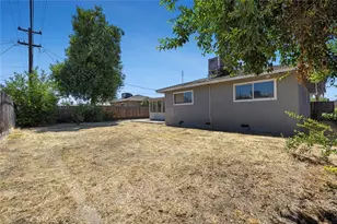 4351 E Holland, Fresno, CA 93726 - Photo 29