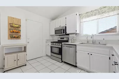 14128 Poplar, Hesperia, CA 92344 - Photo 17