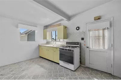 743 Arliss Street, Riverside, CA 92507 - Photo 3