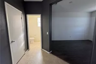 14277 Tonto Ct, Victorville, CA 92394 - Photo 9
