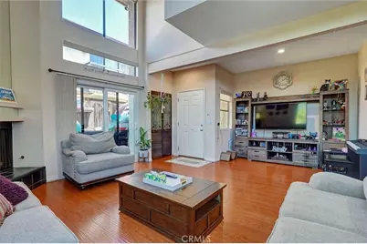 6323 Reseda #1, Reseda, CA 91335 - Photo 3