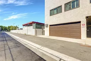 6323 Reseda, Reseda, CA 91335 - Photo 25