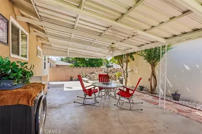 943 E Olive, Pomona, CA 91766 - Photo 17