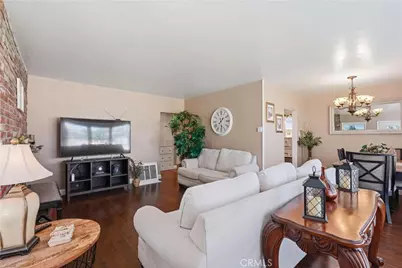 943 E Olive, Pomona, CA 91766 - Photo 5