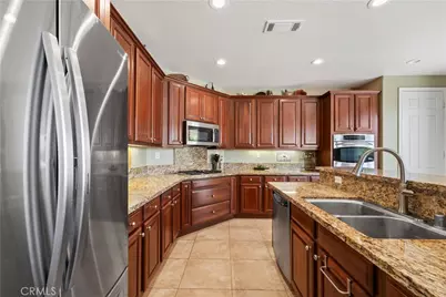 1639 Moss Rose, Beaumont, CA 92223 - Photo 5