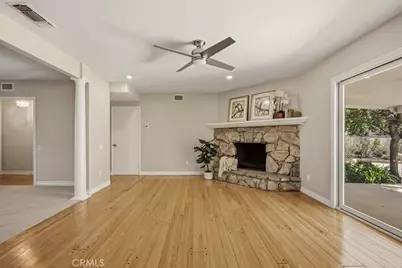 1034 N Soldano, Azusa, CA 91702 - Photo 17